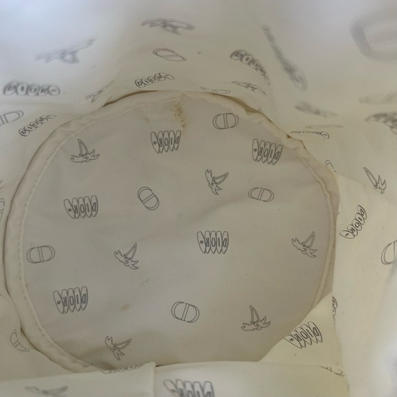 Dior beauty pouch cosmetic bag - Picture 5 of 6